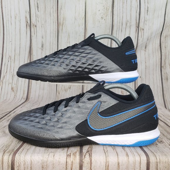 nike tiempo react